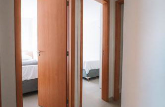 Apto 2 Quartos Novo e Super Confortável - Foto 29