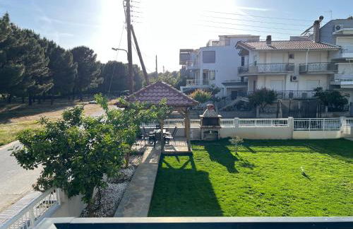 Ourania Apartments - Photo 6