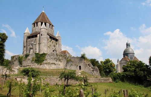 La Voulzie Appartement - Proche centre avec parking privé - Foto 30
