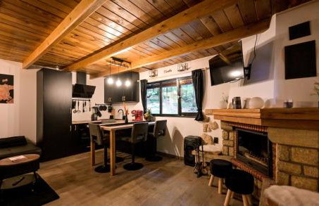 Forest Escape with Jacuzzi & Pool Among the Trees by Destination GREEN Croatia - Foto 6