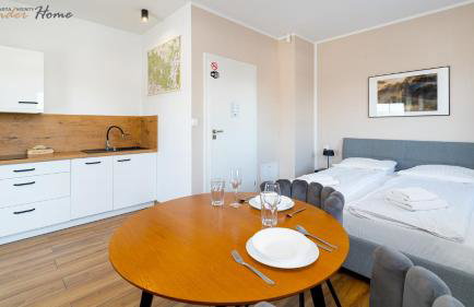 Wonder Home - Apartamenty Halo Karkonosze z ogrodem, sezonowym basenem, placem zabaw i widokiem na Śnieżkę - zlokalizowane blisko Karpacza - Foto 12