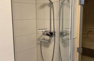 Tolles Ferienhaus freistehend mit Sauna und Kamin - Foto 15