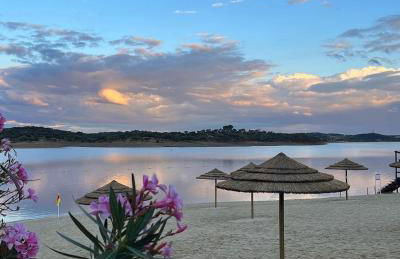 Monte do Saltamontes - Foto 13