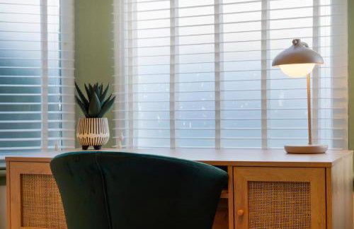 Designer Wandsworth flat -Hot Tub, PS5, Pool Table - Foto 6