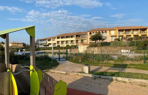 Beau 2 pièces, Magnifique vue mer et piscine - Photo 31