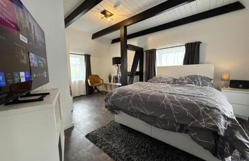 Fachwerkhaus mit 2 getrennten Schlafzimmern, Wohnzimmer und Küche - Foto 14