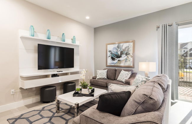 4 BR 4 BA Villa 5min Disneyworld 1804ft BBQ - Foto 1