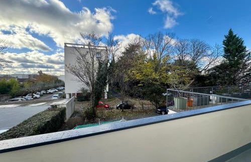 Studio lumineux avec balcon - Calme et idéal - Foto 6