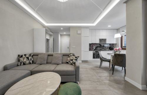 Wola Apartment - 9th Floor, Parking & Balcony - by Rentujemy - Foto 30