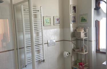 La cinciallegra Accogliente rifugio tra i laghi della Valganna - Foto 8