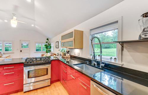 Walk to Kelsey Lake Cassopolis Home with Yard! - Foto 8