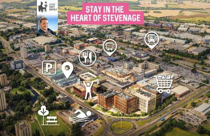 Luxury Balcony Penthouse with 4K TV and Soundbar - Foto 20