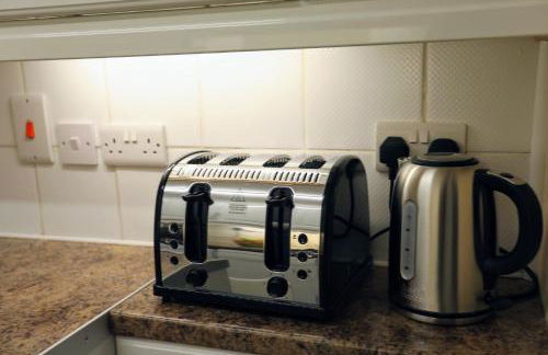 Phoenix House - 2 Double Bedroom House - Business and Corporate Travellers - Photo 35