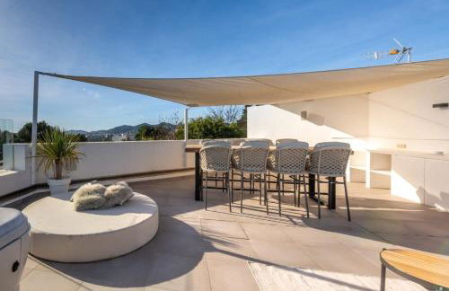 Modern Oasis: 4 Bedroom Villa in Ibiza City, 1263 - Foto 10