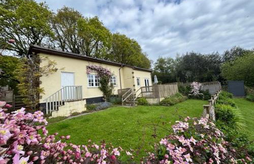 Oak Tree Cottage - Photo 17