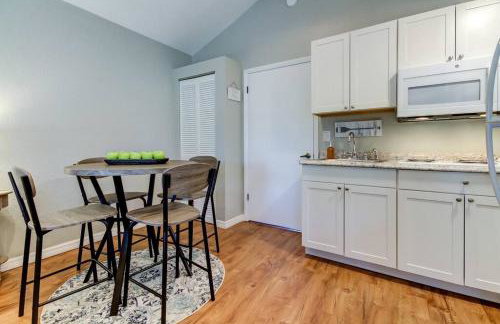 Beautiful Studio in Downtown Dunedin! - Photo 9