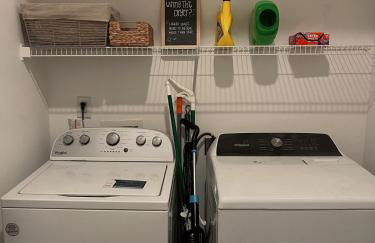 Top Floor Downtown 1BR, Stadium Views, 5 Min Walk to Stadium - Foto 8