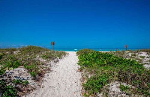 Beach Dreams Resort - Photo 24