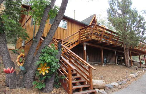 Hillside Hideaway -View of Ski Slope from Charming Deck - Foto 19