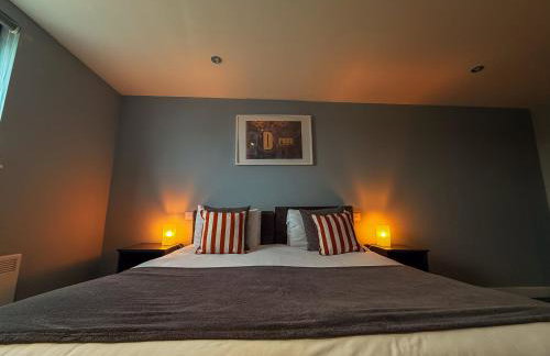 Modern 3 Bedroom Quayside Apartment RIVER VIEWS - Sleeps 6 Free Parking - Foto 5
