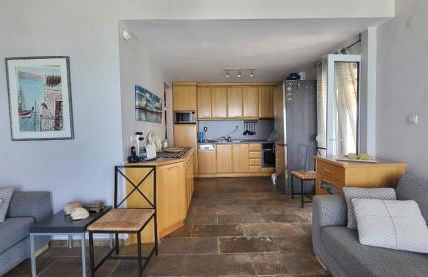 Evita Maisonette, Elegant Beachfront apt, Polychrono - Foto 6