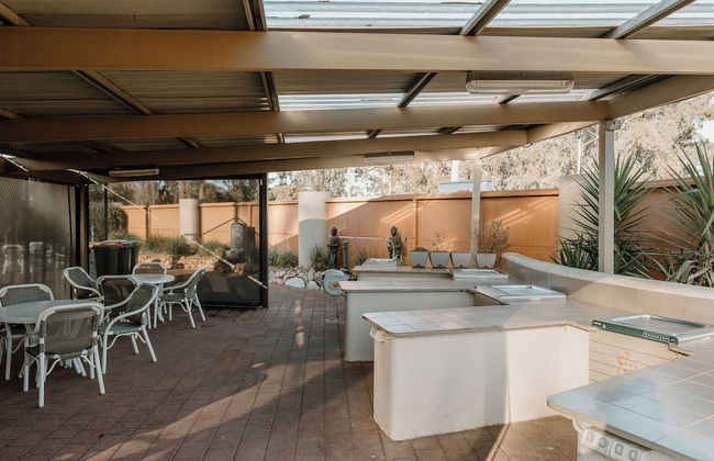 Lake Mulwala Boatel - Photo 52