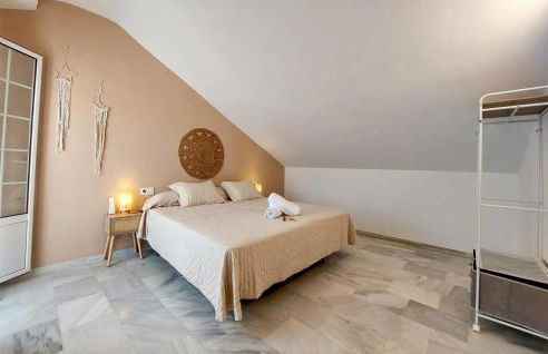 3 Bedroom Awesome Apartment In Aznalcázar - Foto 7