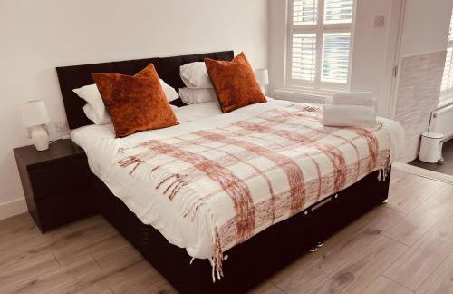 Beautiful, Luxurious 3 Bed house, Perfect for Contractors , Family & Friends - Foto 27