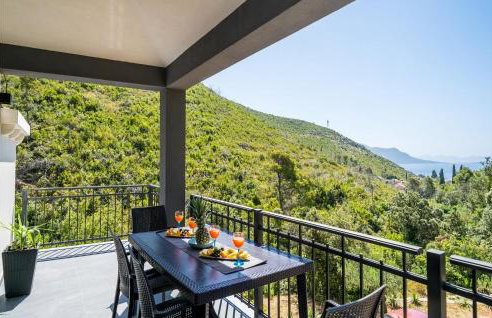Beautiful Home In Trstenik With Kitchen - Foto 11