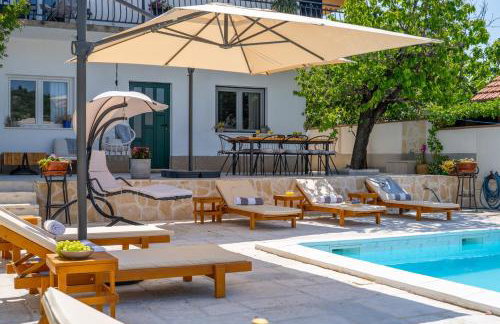 Villa Little Paradise with a private pool, 4 bedrooms, 2 living areas, 3km from the beach in Marina - Foto 6