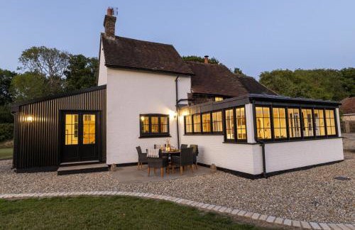 Historic Farmhouse Retreat Foot of the South Downs - Foto 5