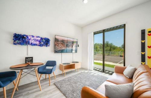 3MI from Disney- Modern 3BD 3BA + Grill - Foto 6