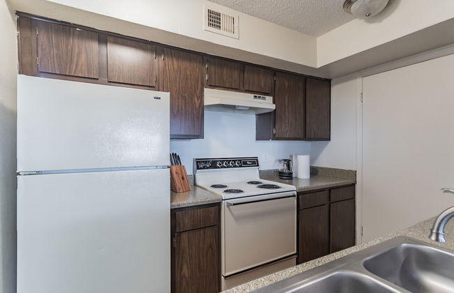 The Relaxing Suites of Midland - Photo 48