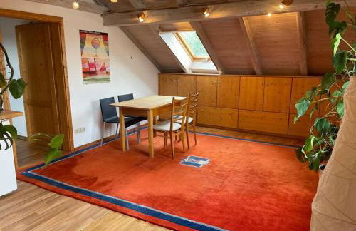 Sonnige 2-Zimmer Wohnung unterm Dach - Foto 6