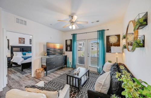 Lake View 2BR 2BA Suite Nr DWTN & NAS w POOL & Gym - Foto 4