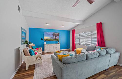 Poolside Paradise: Game room, Pickle ball & Pool - Foto 18