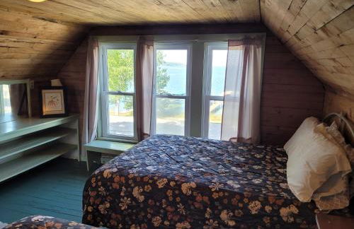 Lil's on the Lake Vintage Cottage on Crystal Lake - Foto 47