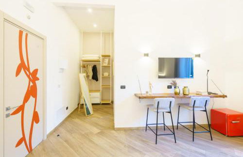 Lucy's Flowers - Photo 41