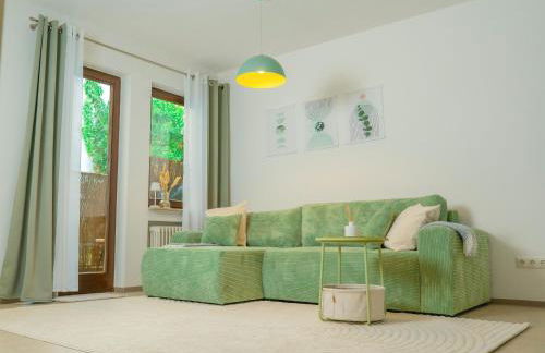 Einzigartiges Scandi Apartment - Innenstadt mit Parkplatz, Balkon & WLAN - Foto 1