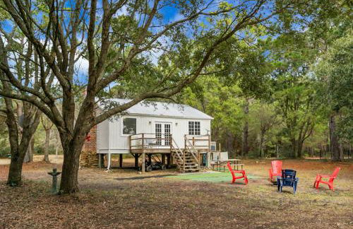 Awendaw Retreat 2 BR Cottage BBQ & Fire Pit - Foto 35
