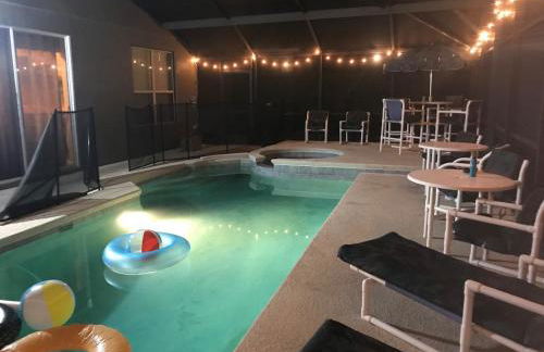 7 Bedroom, 6 bath and pool near Disney in Emerald Island 4 King Master Suites - Foto 15