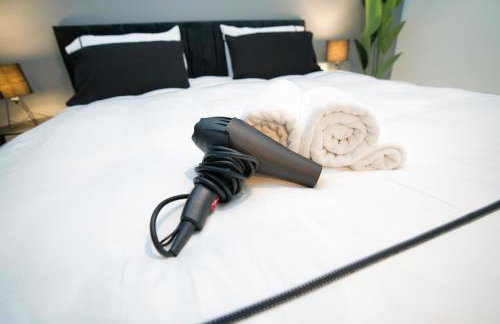 Milton Keynes new 5-Bedrooms 14guests Contractor family holiday Free Parking - Foto 25