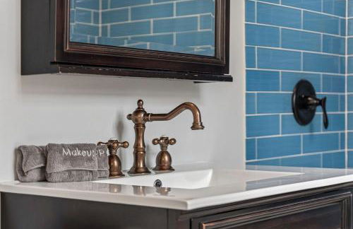 Peaceful Hillside Retreat Firepit & Spacious Yard - Photo 42