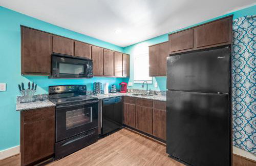 Chic Comfort Near Houston Hotspots - Foto 10