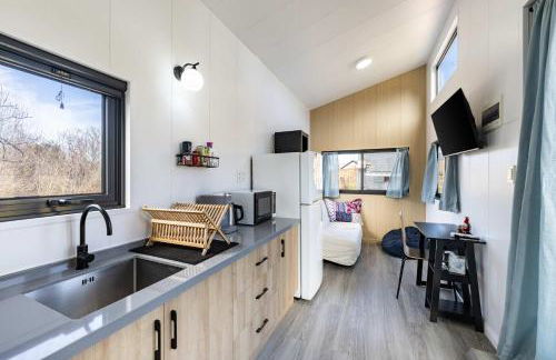 Unique Tinyhouse Retreat with BBQ Near Asheville - Foto 8