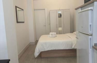 PISO ESTUPENDO a 3 min de la ESTACION DE TREN AVE y BUS - Photo 26