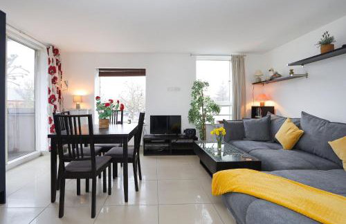 2-bed 2-bath flat around the corner from Portobello Market - Foto 3