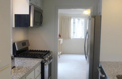 Exceptional New Seabury Mews Property - Photo 7