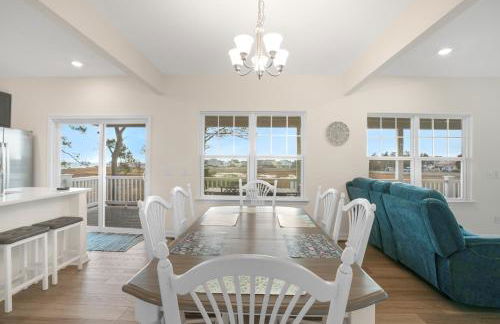 Robert's Retreat - Brand new home w/ gorgeous water views! - Foto 22