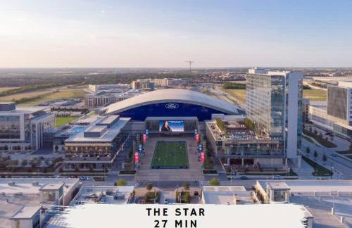 5BD 2BA w Backyard Oasis Pool Jacuzzi Firepit - Foto 47